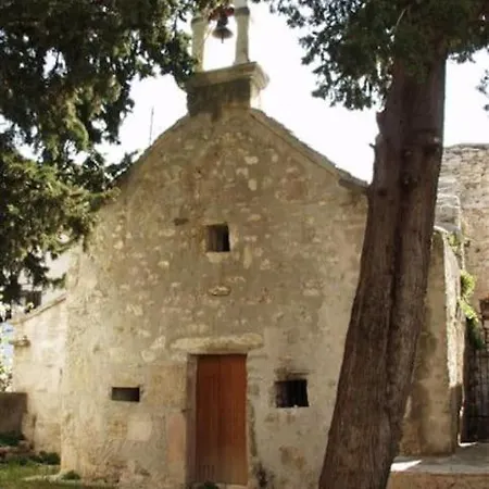 Em Stobrec Croatia * Спліт