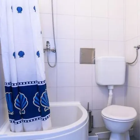 Em Stobrec Croatia Апартаменти
