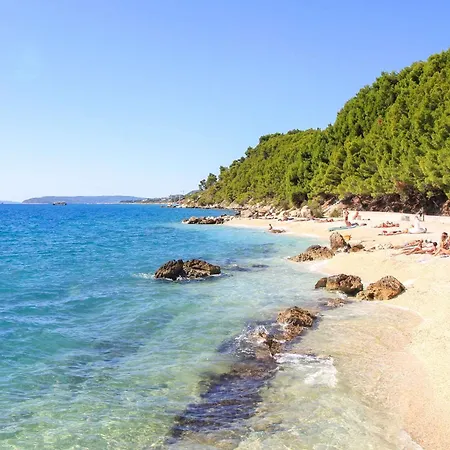 Em Stobrec Croatia Спліт